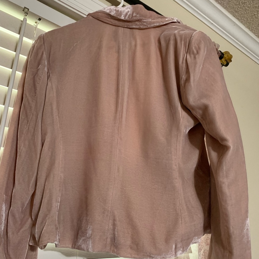 Jacket - Picture 4 of 6